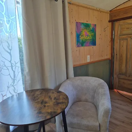 Апартаменты Haus Evelynchen Auf Raedern